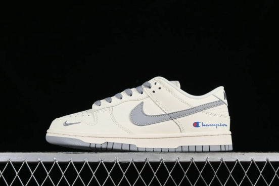 Nike SB Dunk Low Skateboarding Shoes - XH1733-001
