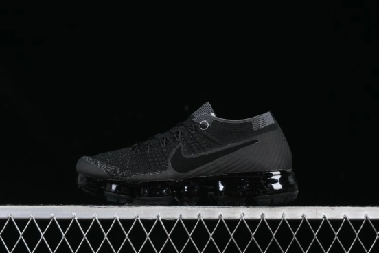 Nike Vapormax Flyknit Breathable Casual Running Shoes with Full-Length Air Cushion - 849558-007