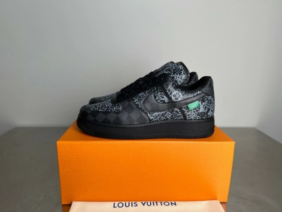 Lv Air Force Collaboration Top Athletic Sneakers - YC